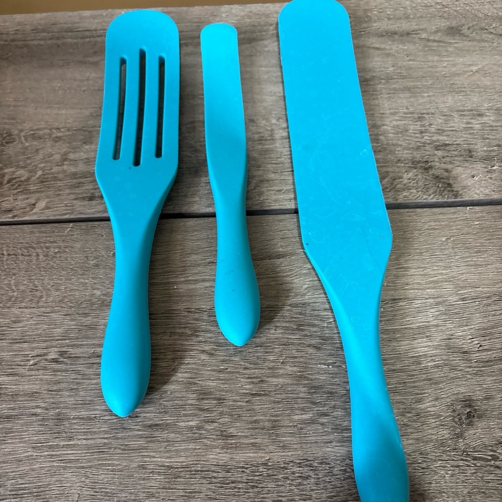 Mad Hungry 3 piece Multi-Use Silicone Spurtle Set Aqua Blue